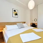 Teco Mit Pool * Trogir