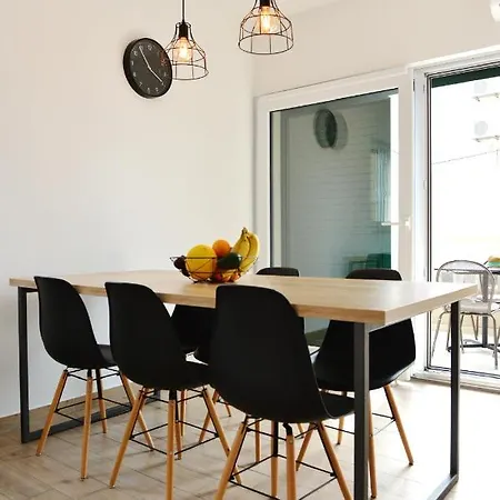 Apartament Teco Mit Pool Trogir