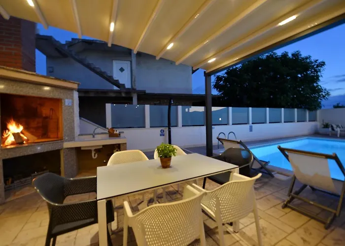 Teco Mit Pool