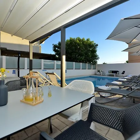 Tećo Mit Pool Apartment