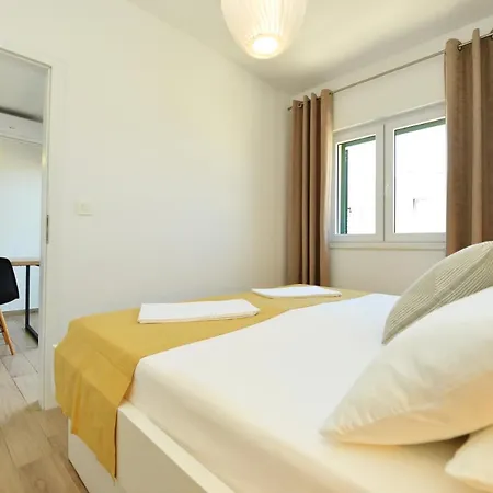 Apartamento Teco Mit Pool