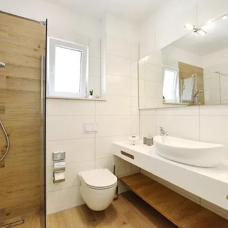Apartamento Teco Mit Pool Trogir