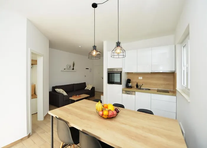 Teco Mit Pool דירה