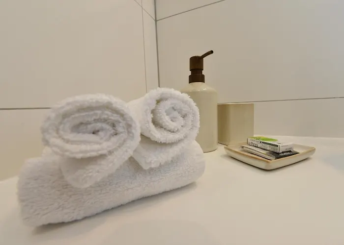 Teco Mit Pool דירה *