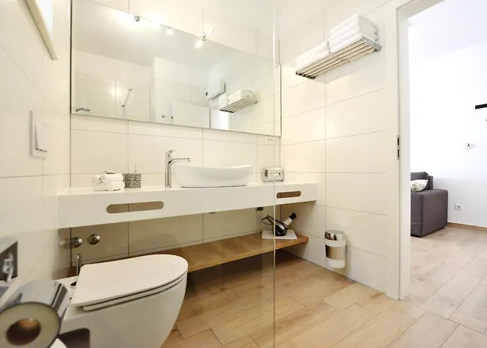 Teco Mit Pool דירה *