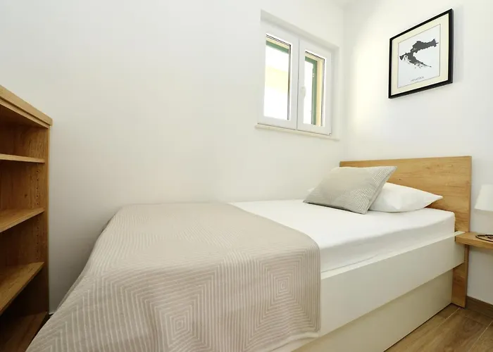 Teco Mit Pool דירה *